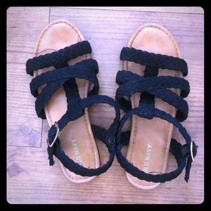 Girls Old Navy sandals size 2